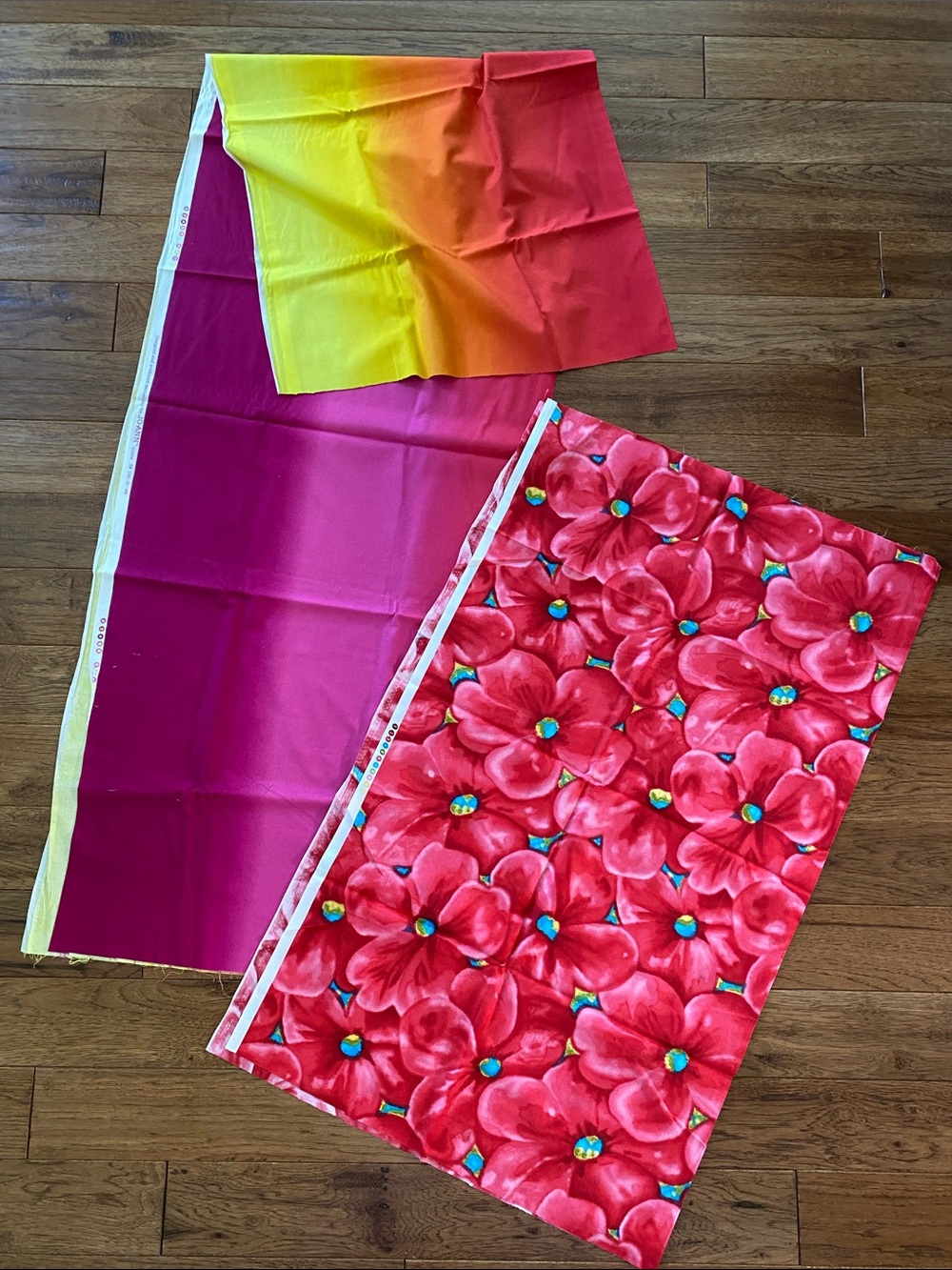 Cotton Gradient colors and Red and Pink Floral Panel Fabric bundle